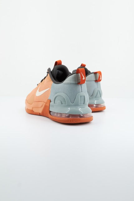 NIKE AIR MAX ALPHA TRAINER en color NARANJA (3)
