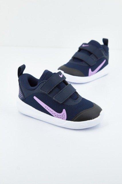 NIKE OMNI MULTI-COURT en color AZUL (1)