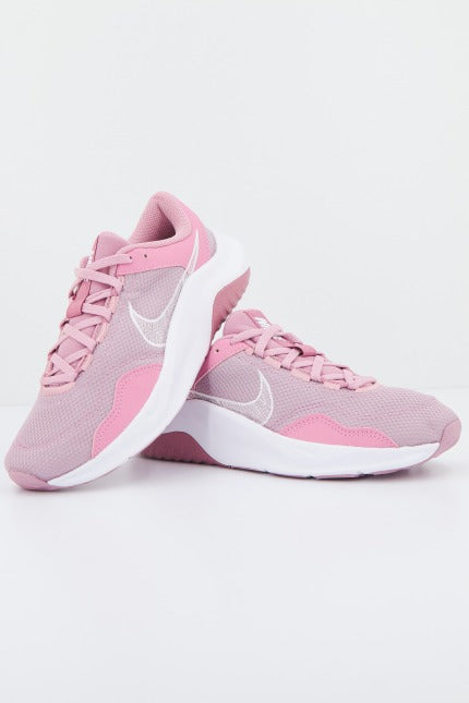 NIKE LEGEND ESSENTIAL WOME en color ROSA (1)
