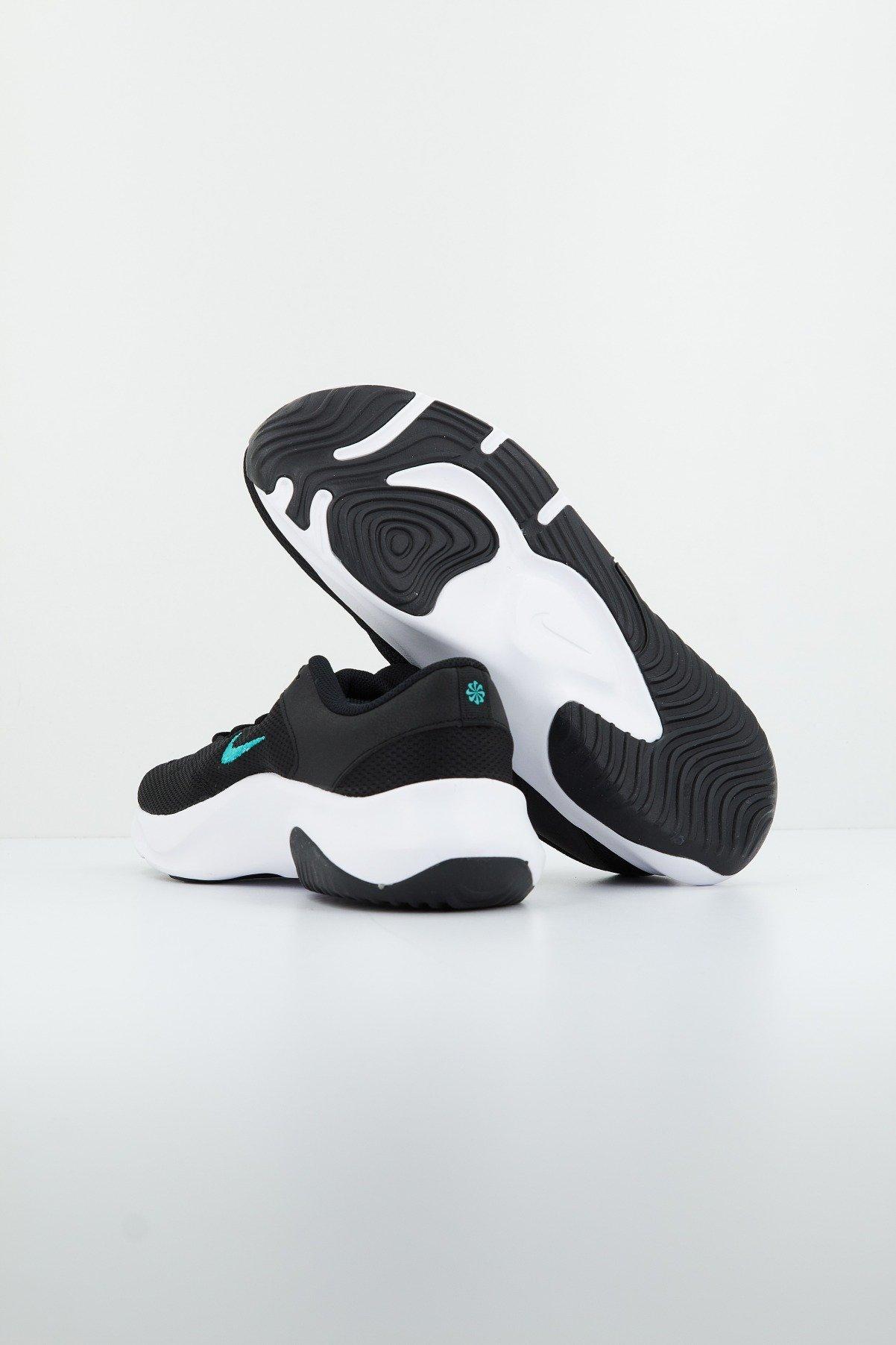 NIKE LEGEND ESSENTIAL NN en color NEGRO (4)