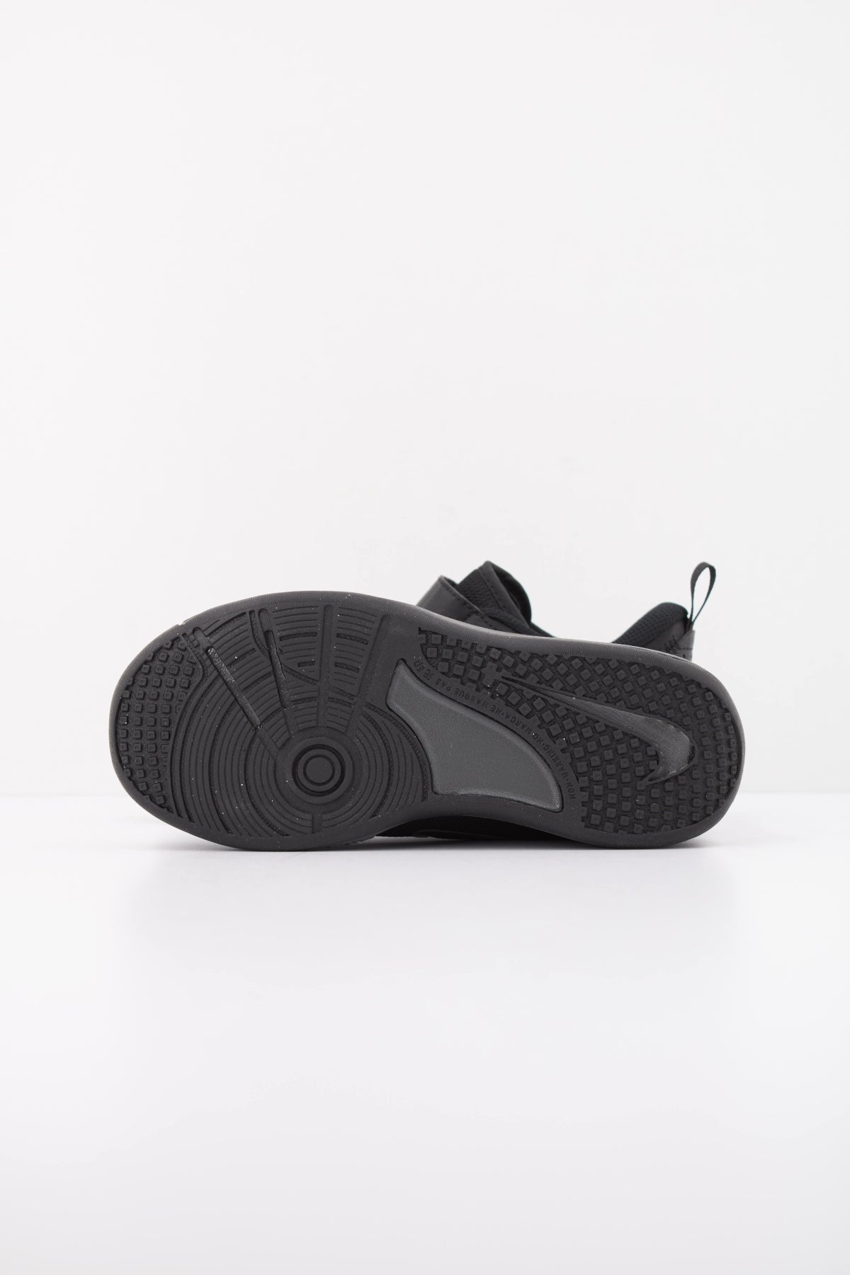 NIKE DM en color NEGRO (5)