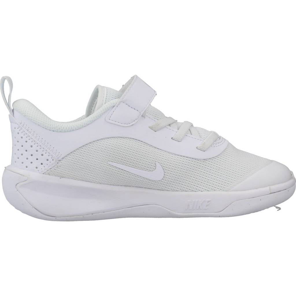 NIKE OMNI LITTLE KIDS' SHOES en color BLANCO (4)