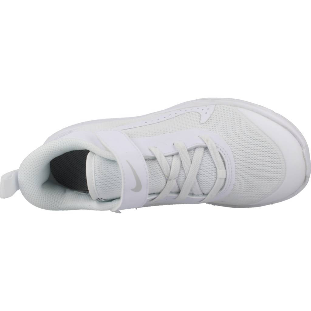 NIKE OMNI LITTLE KIDS' SHOES en color BLANCO (7)
