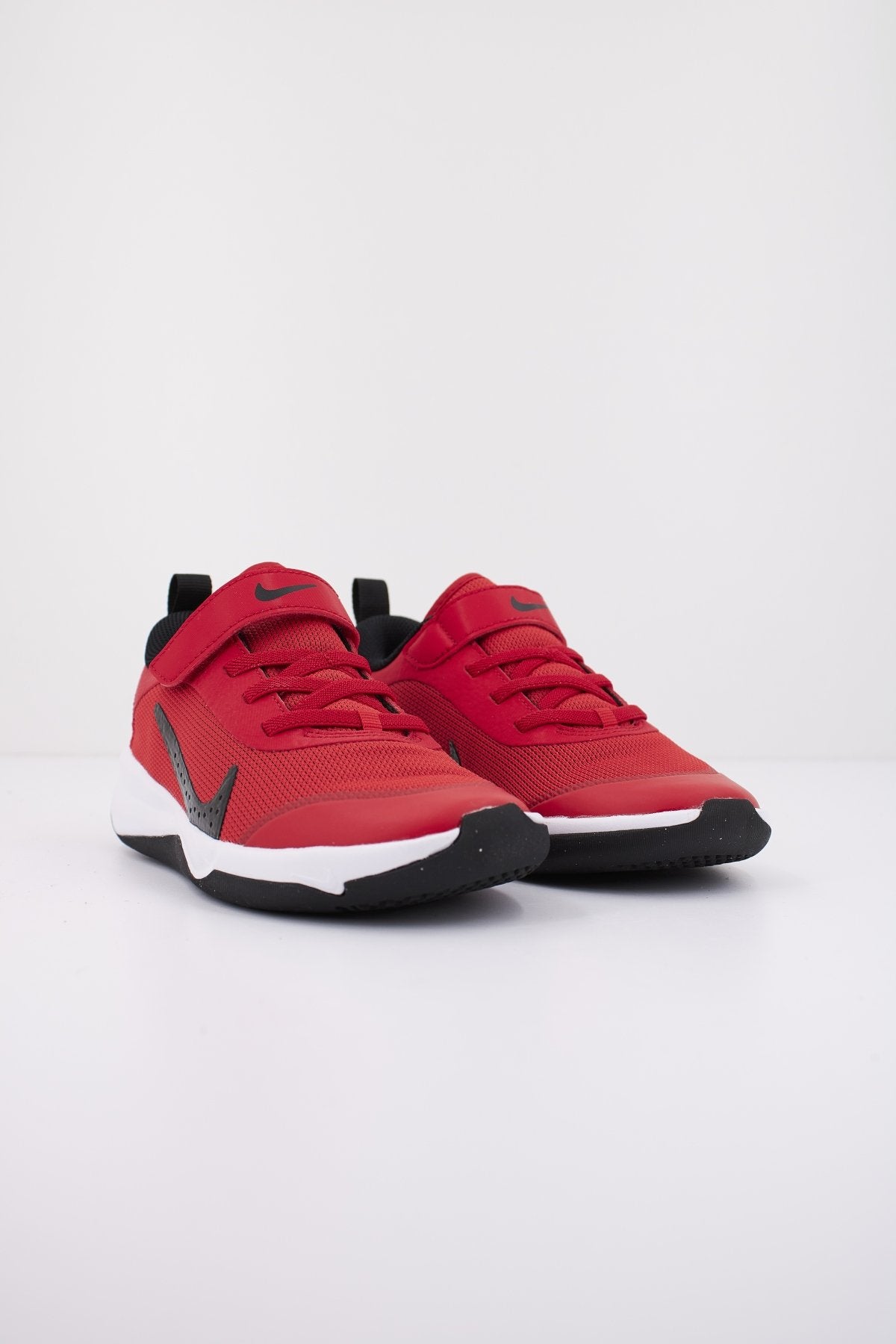 NIKE OMNI LITTLE KIDS' SHOES en color ROJO (2)