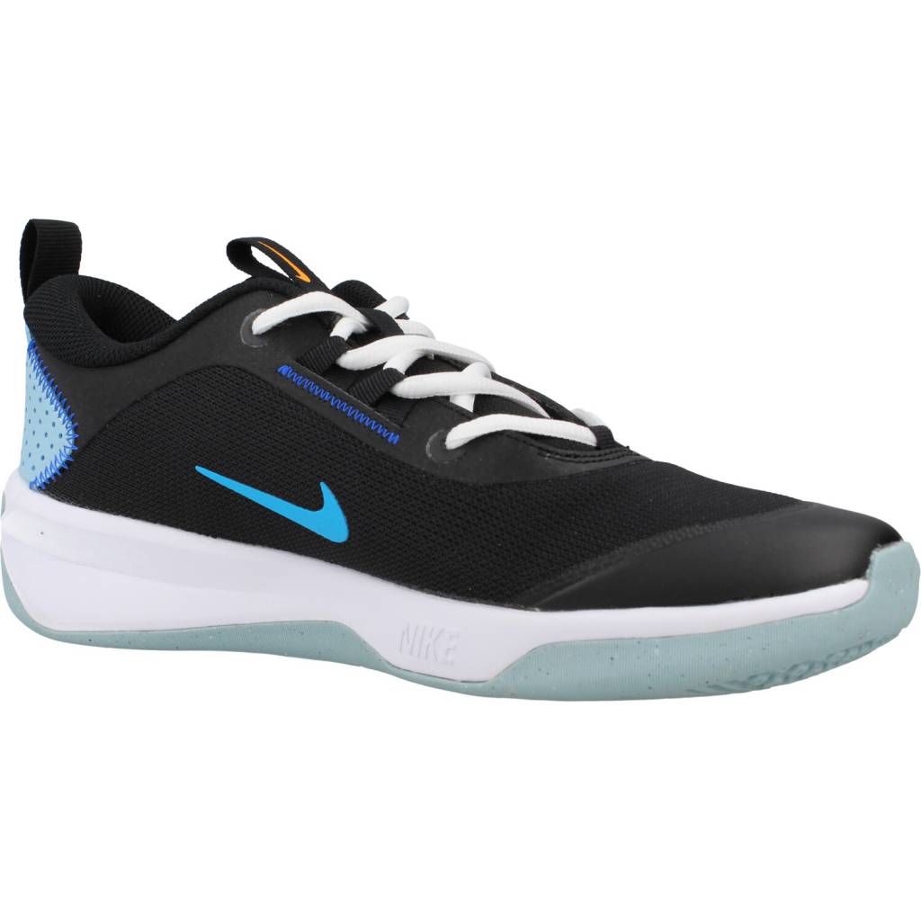 NIKE OMNI BIG KIDS' ROAD RUN en color NEGRO (5)