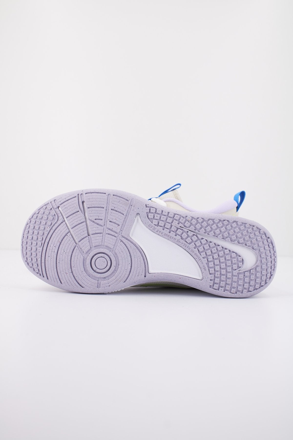 NIKE OMNI BIG KIDS' ROAD RUN en color BEIS (4)