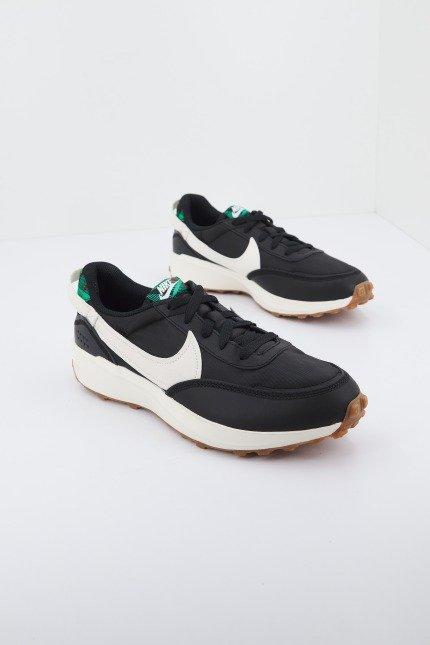 NIKE WAFFLE DEBUT PREMIUM en color NEGRO (2)