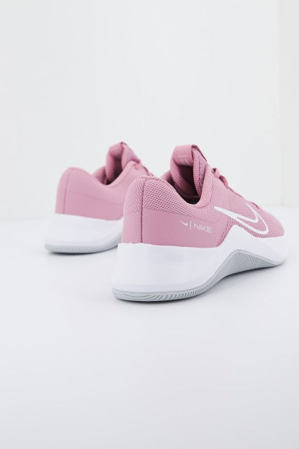 NIKE MC TRAINER C/O en color ROSA (3)