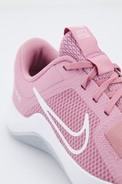 NIKE MC TRAINER C/O en color ROSA (4)