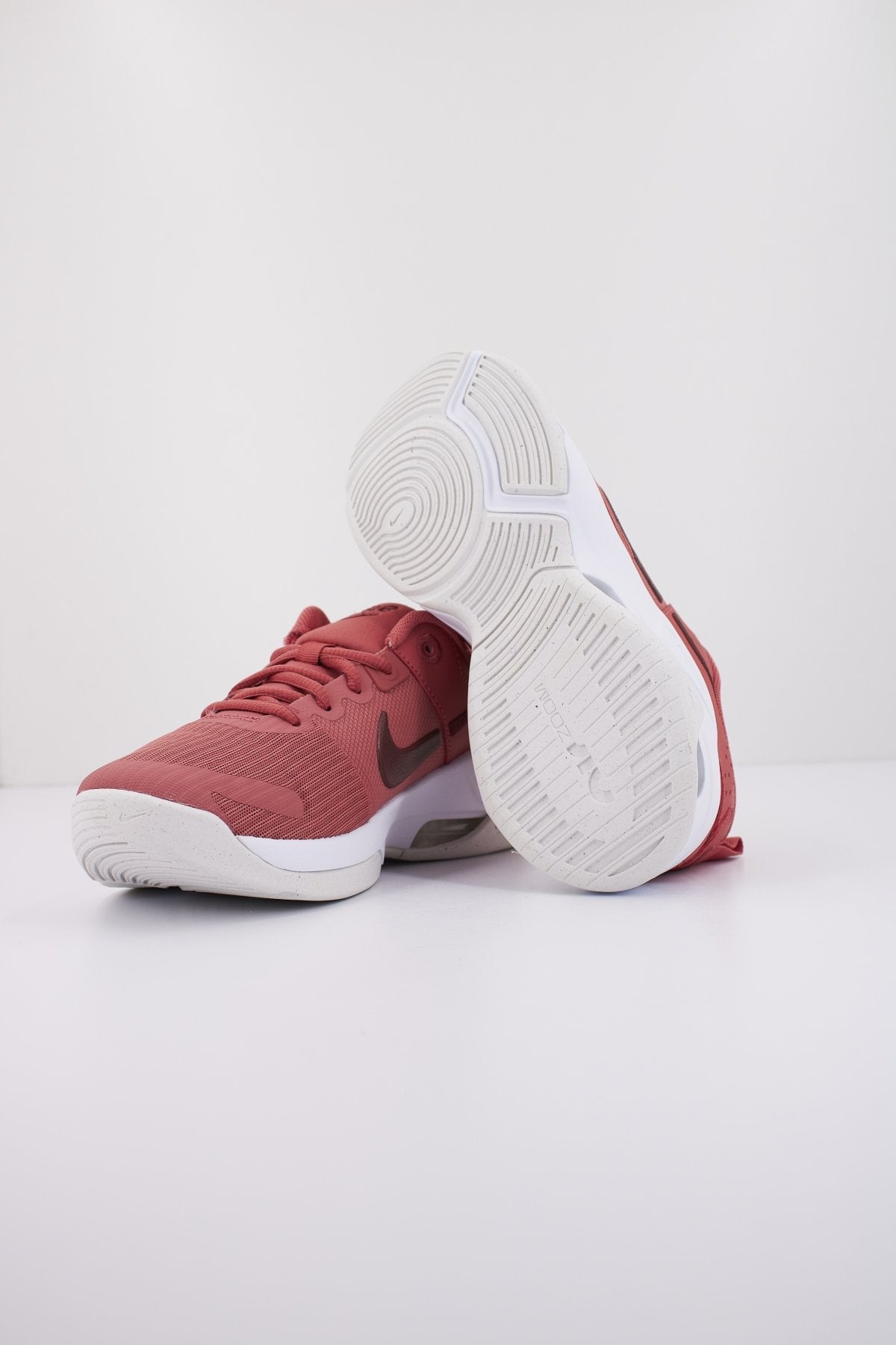NIKE ZOOM BELLA en color ROJO (4)