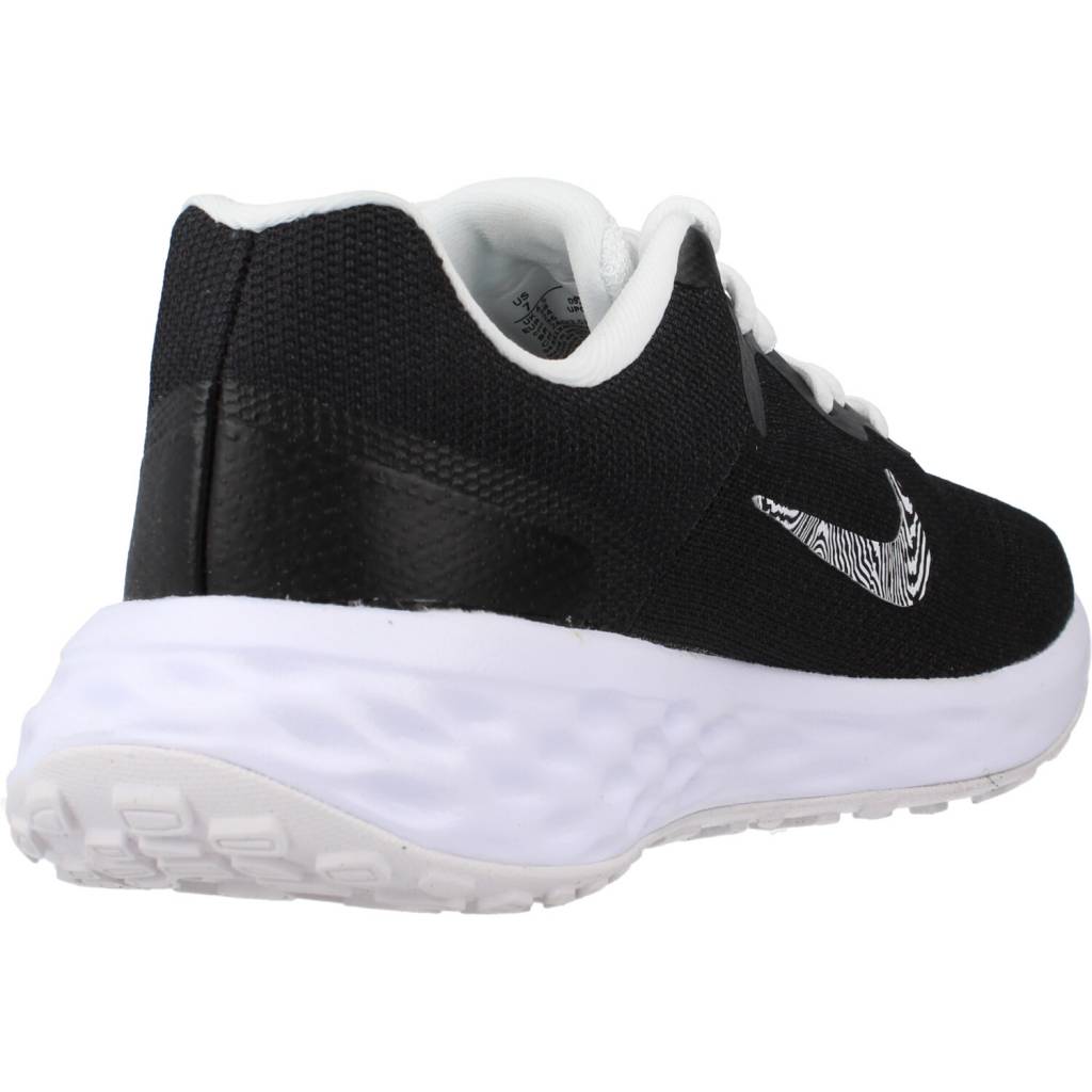 NIKE REVOLUTION NN PRM en color NEGRO (3)