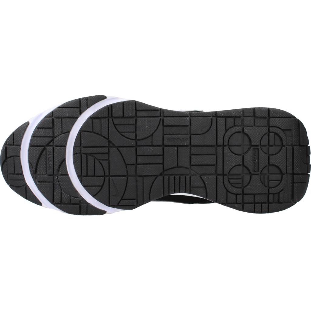 NIKE AIR MAX INTRLK LITE en color NEGRO (6)
