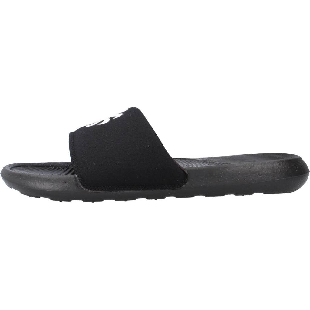 NIKE NIKE VICTORI ONE NEXT NATURE en color NEGRO (2)