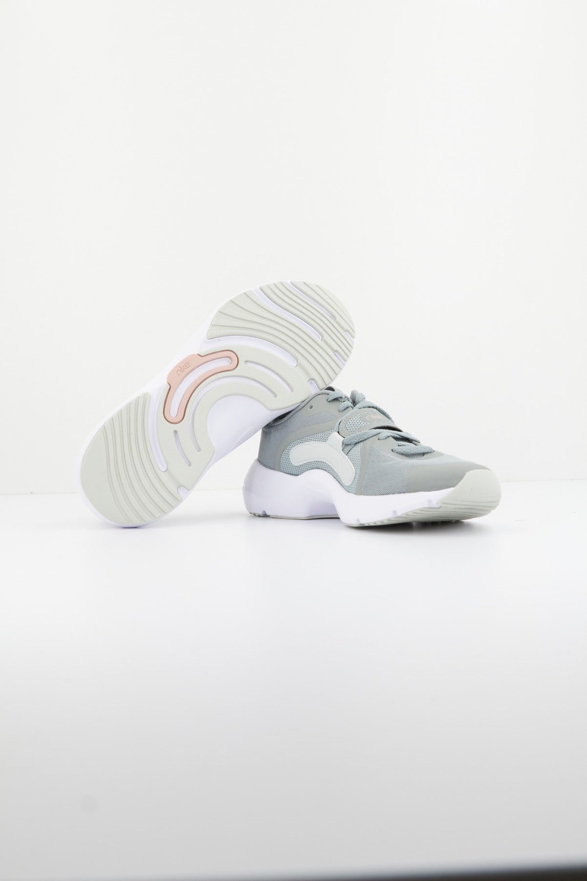NIKE IN-SEASON TR en color VERDE (4)