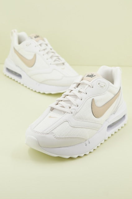 NIKE WMNS AIR MAX DAWN en color BLANCO (1)