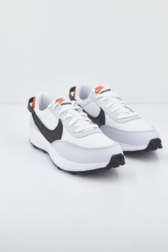 NIKE WAFFLE DEBUT en color BLANCO (1)
