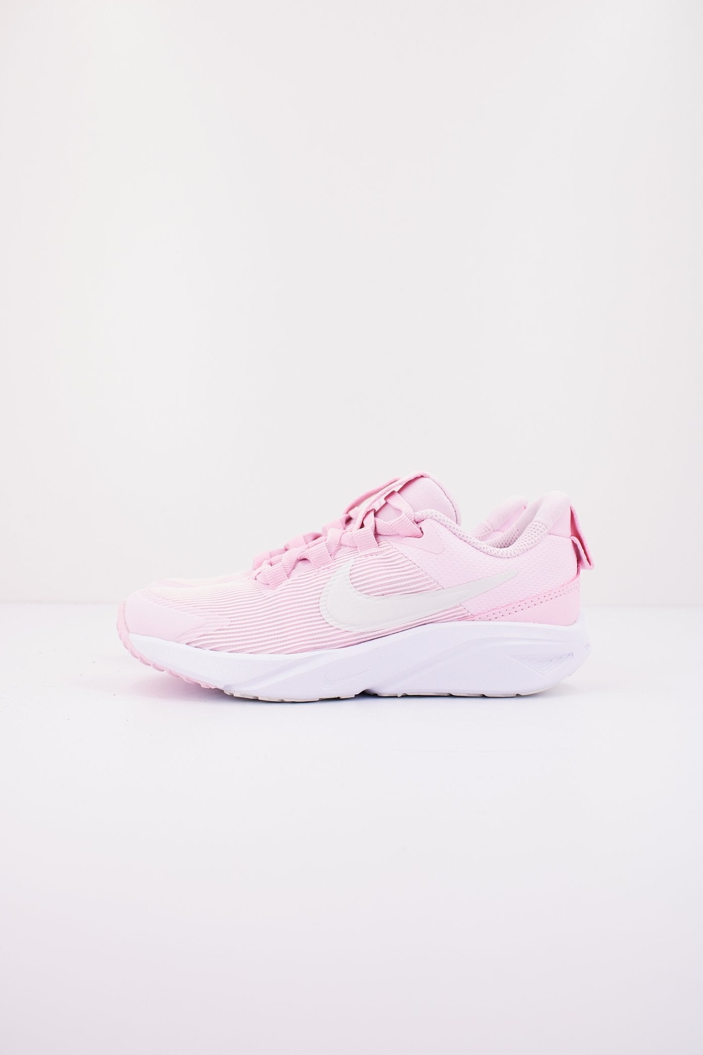 NIKE STAR RUNNER en color ROSA (1)