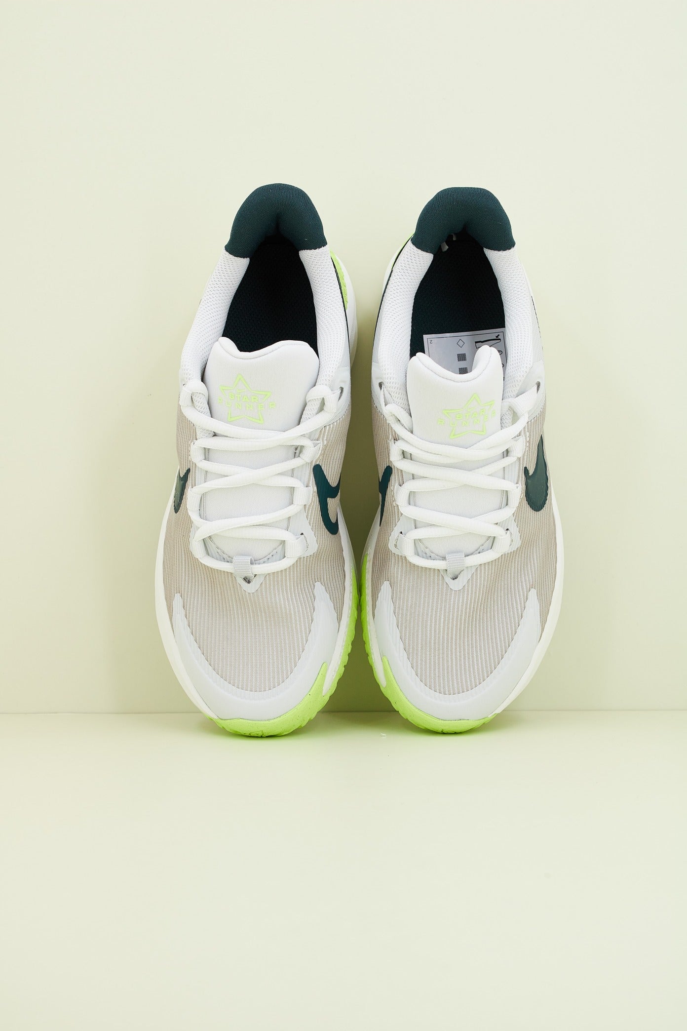 NIKE STAR RUNNER en color GRIS (2)