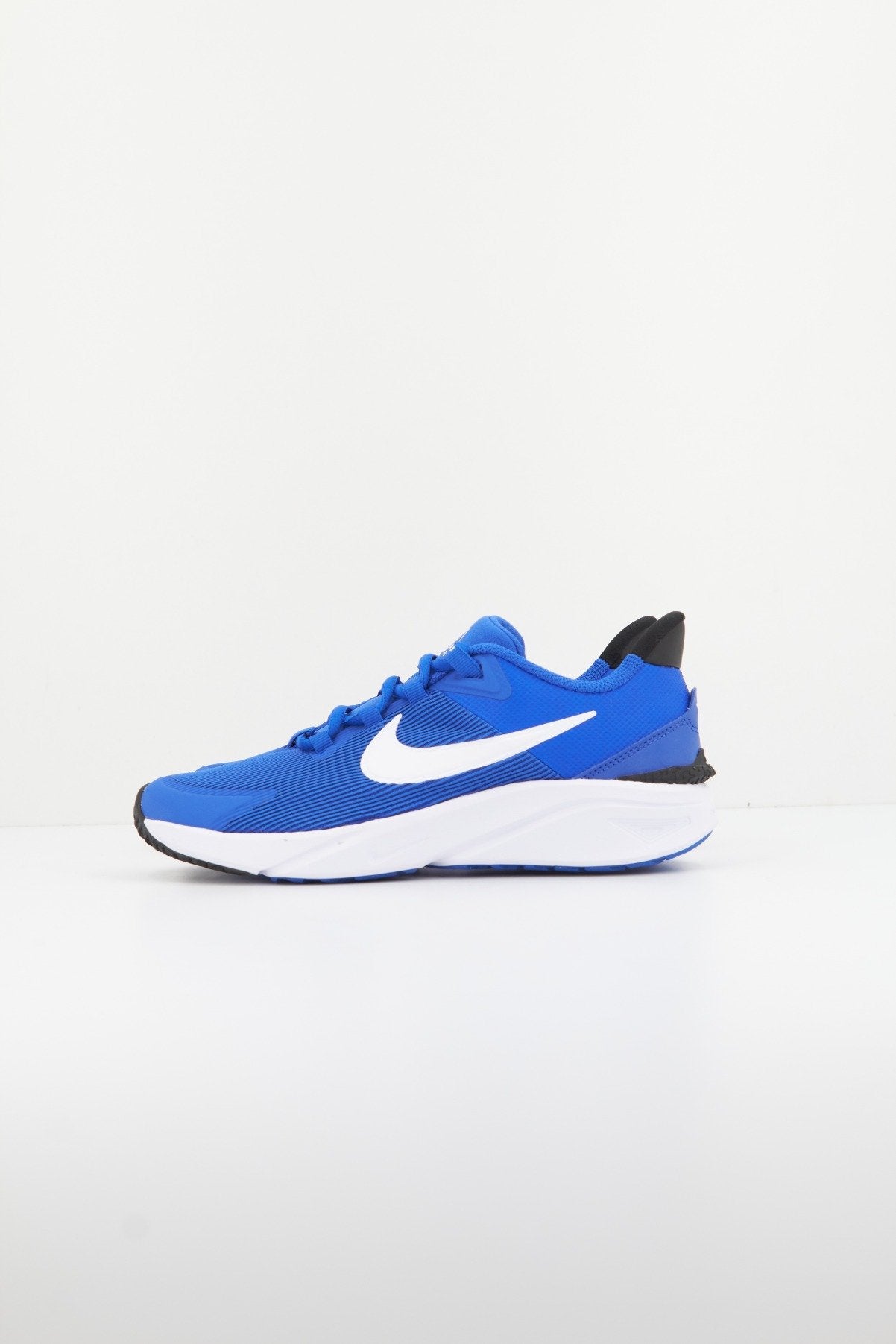 NIKE STAR RUNNER en color AZUL (1)