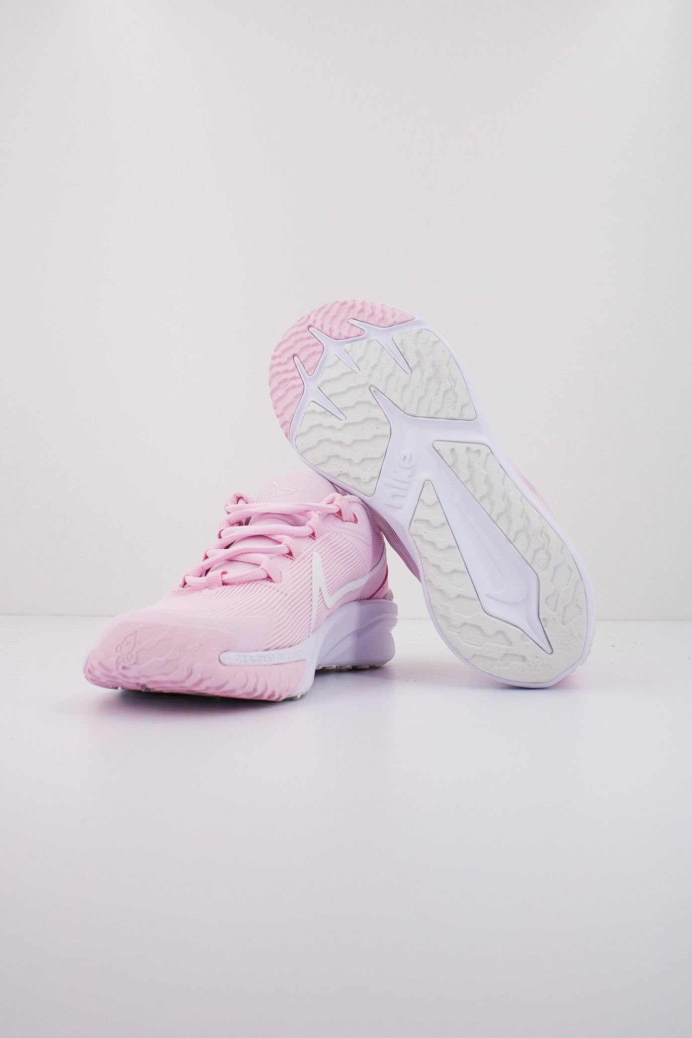 NIKE RUNNER NN en color ROSA (4)