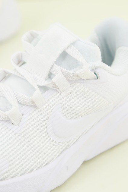 NIKE STAR RUNNER en color BLANCO (4)