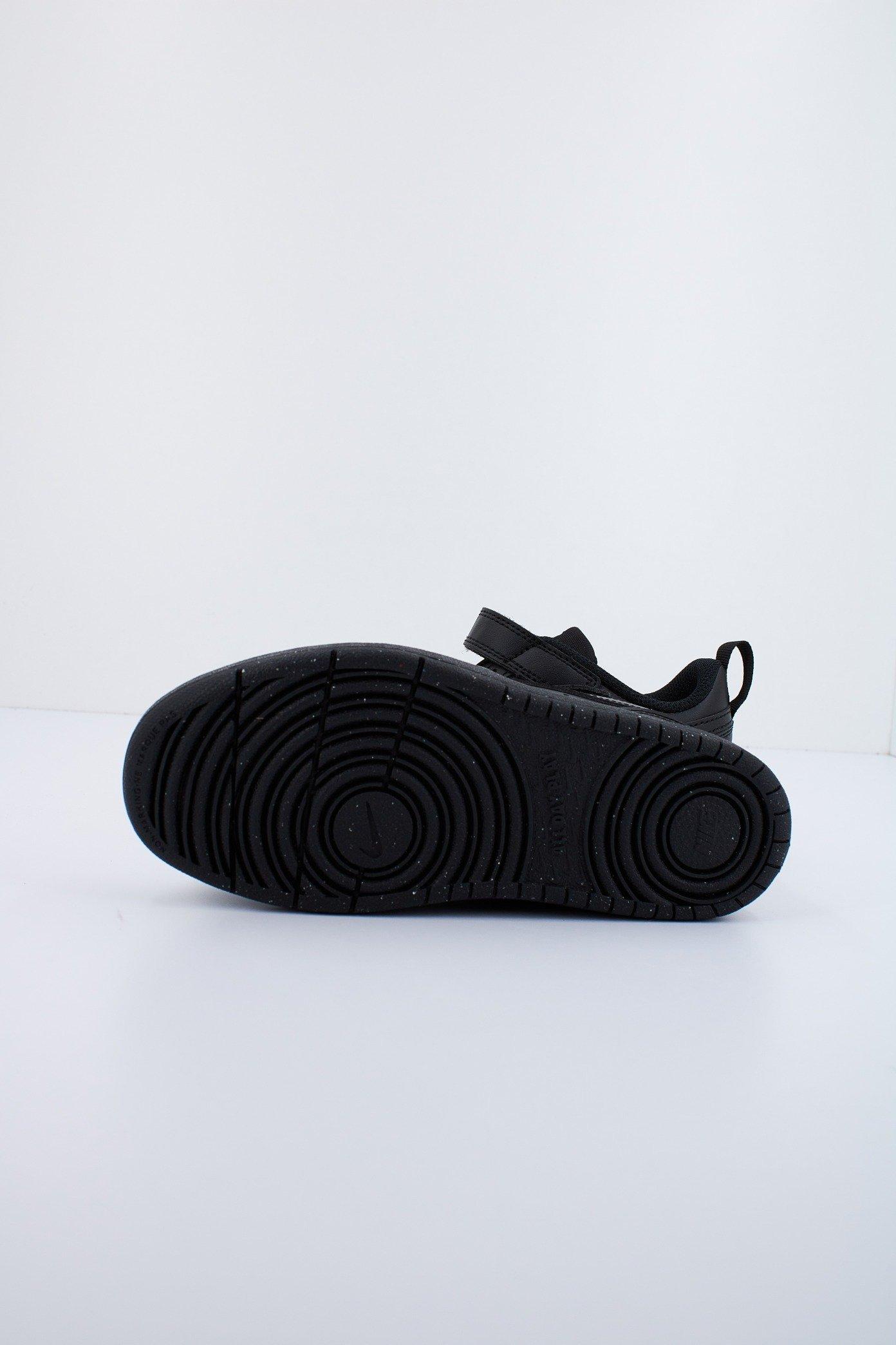NIKE BOROUGH LOW RECRAFT en color NEGRO (4)
