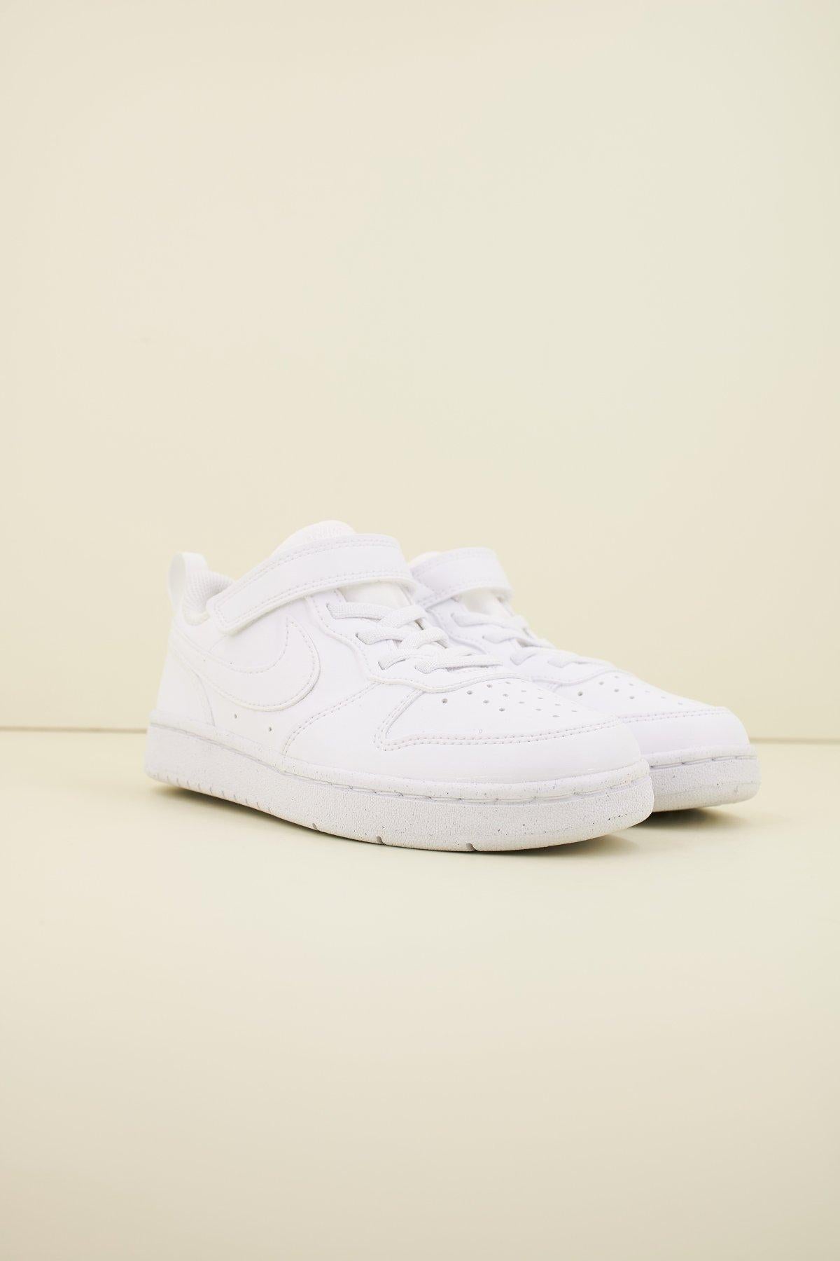 NIKE BOROUGH LOW RECRAFT en color BLANCO (2)