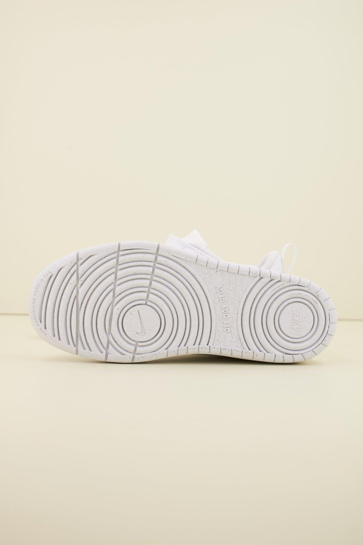 NIKE BOROUGH LOW RECRAFT en color BLANCO (4)