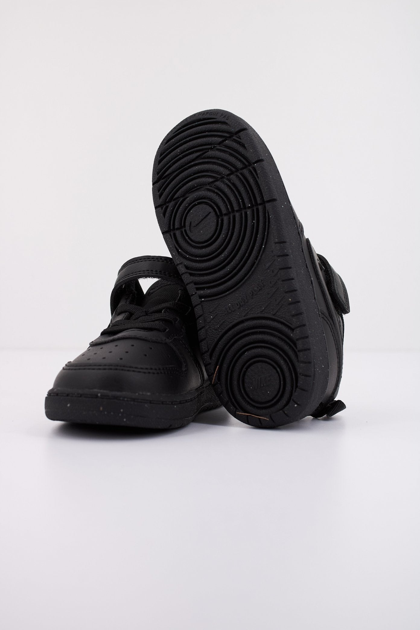 NIKE COURT BOROUGH LOW RECRA en color NEGRO (4)