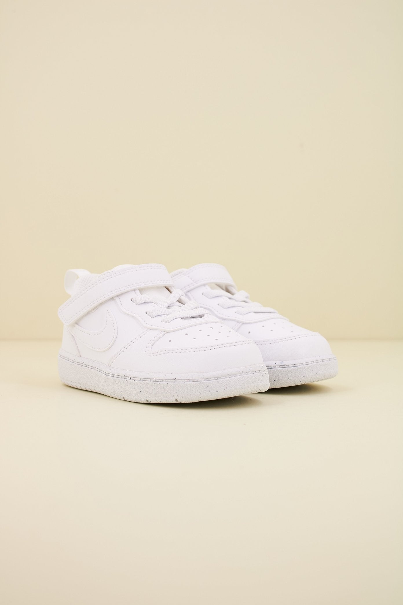 NIKE COURT BOROUGH LOW RECRA en color BLANCO (2)