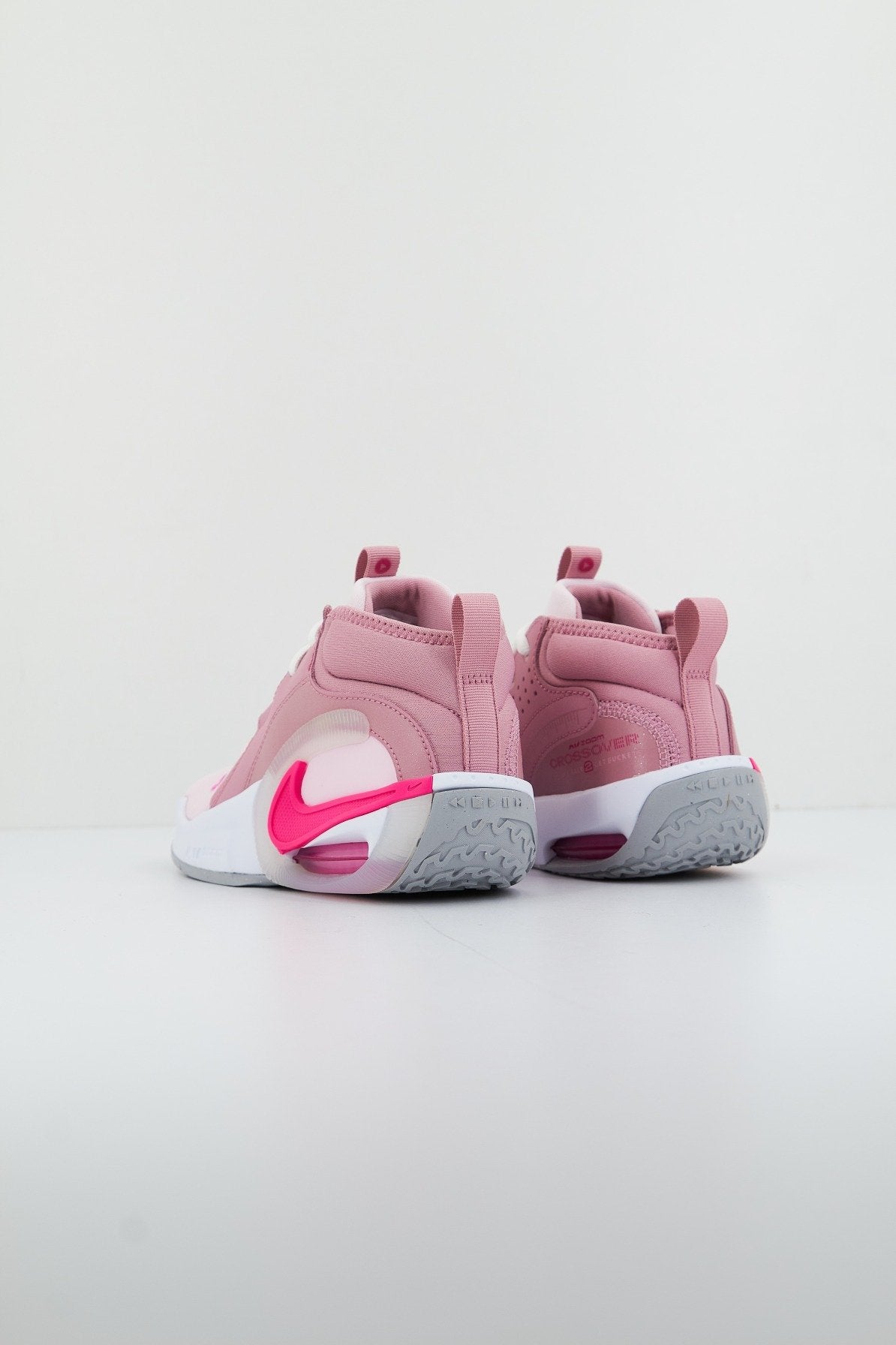 NIKE AIR ZOOM CROSSOVER en color ROSA (3)