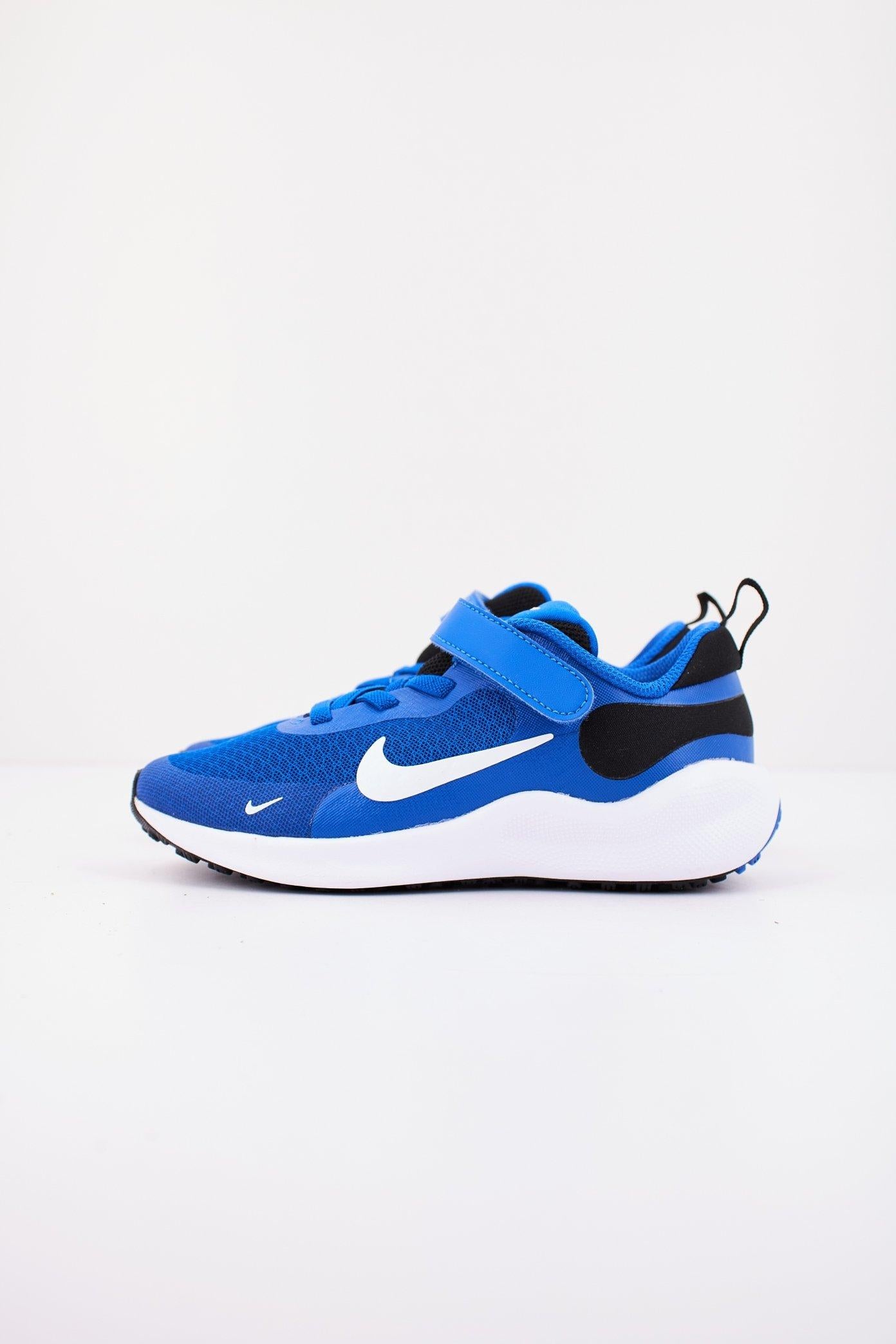 NIKE REVOLUTION en color AZUL (1)