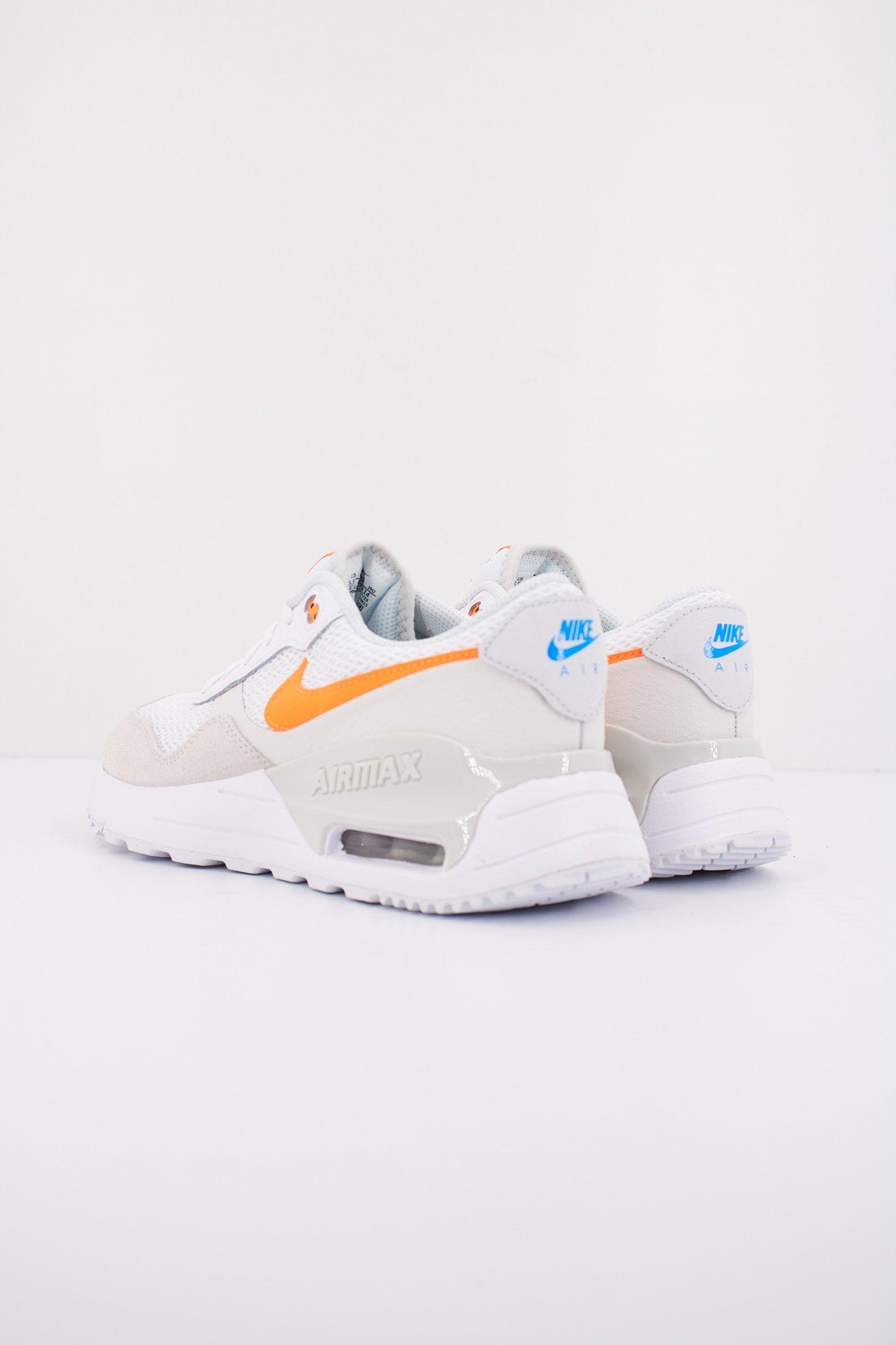 NIKE MAX SYSTM en color BLANCO (4)