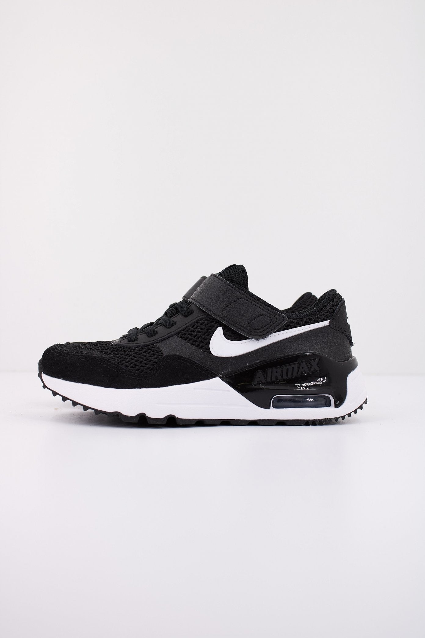 NIKE MAX SYSTM en color NEGRO (1)