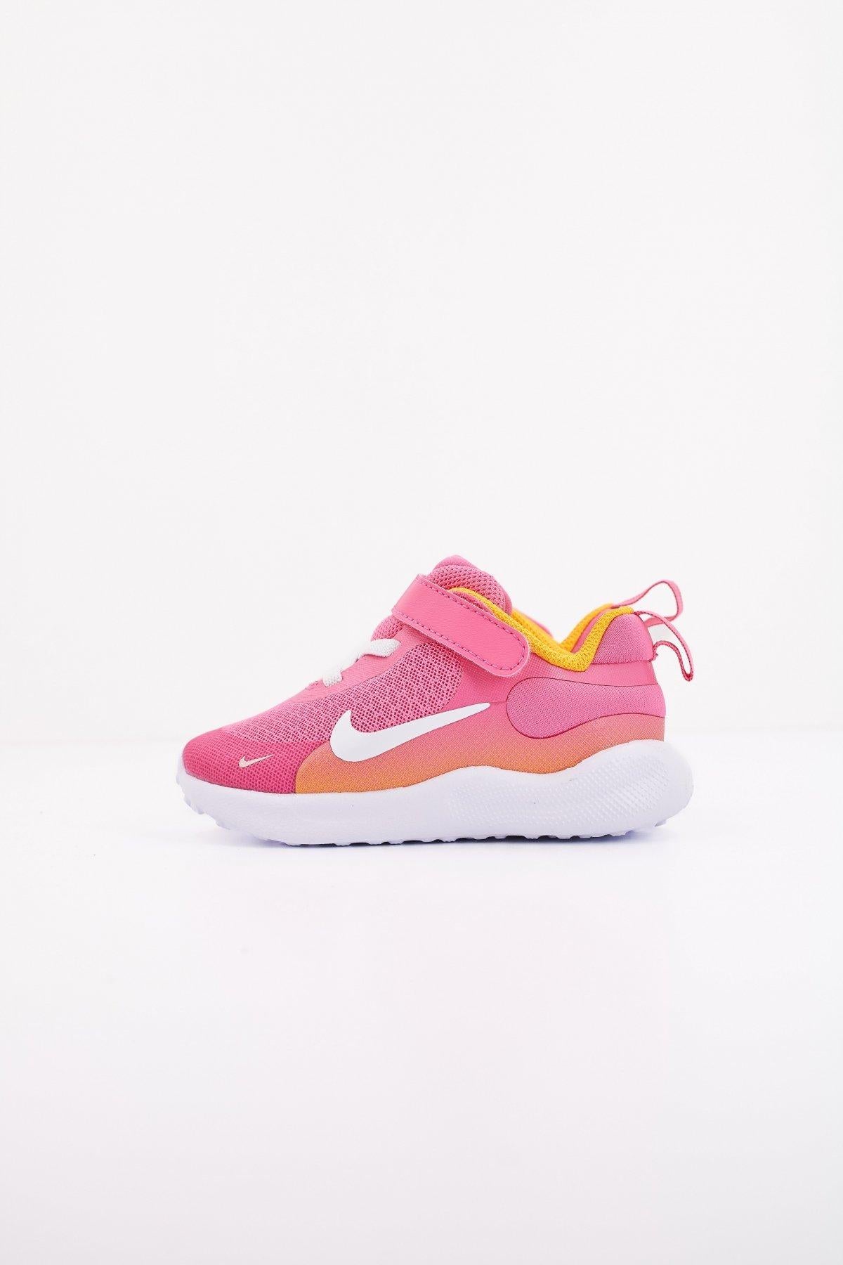 NIKE NIKE REVOLUTION en color ROSA (1)
