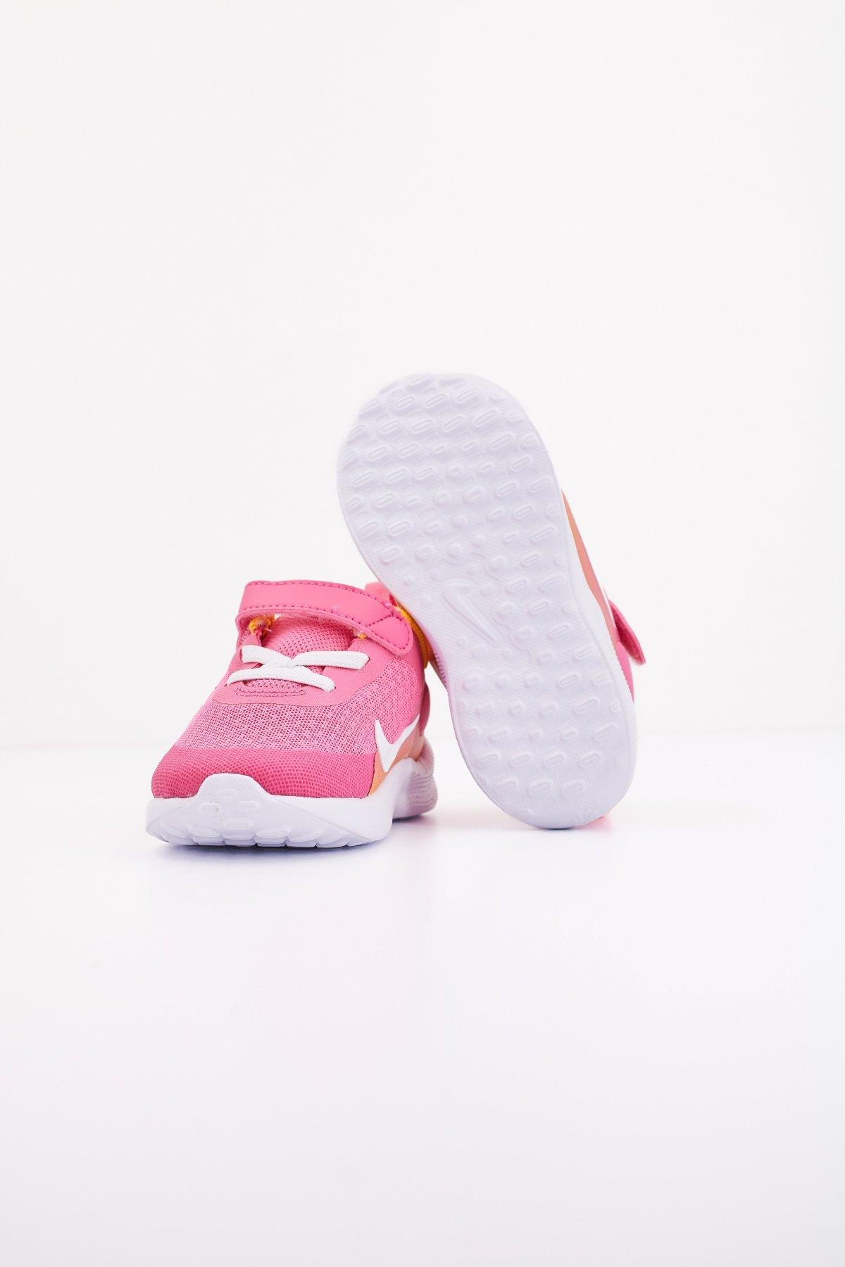 NIKE NIKE REVOLUTION en color ROSA (4)