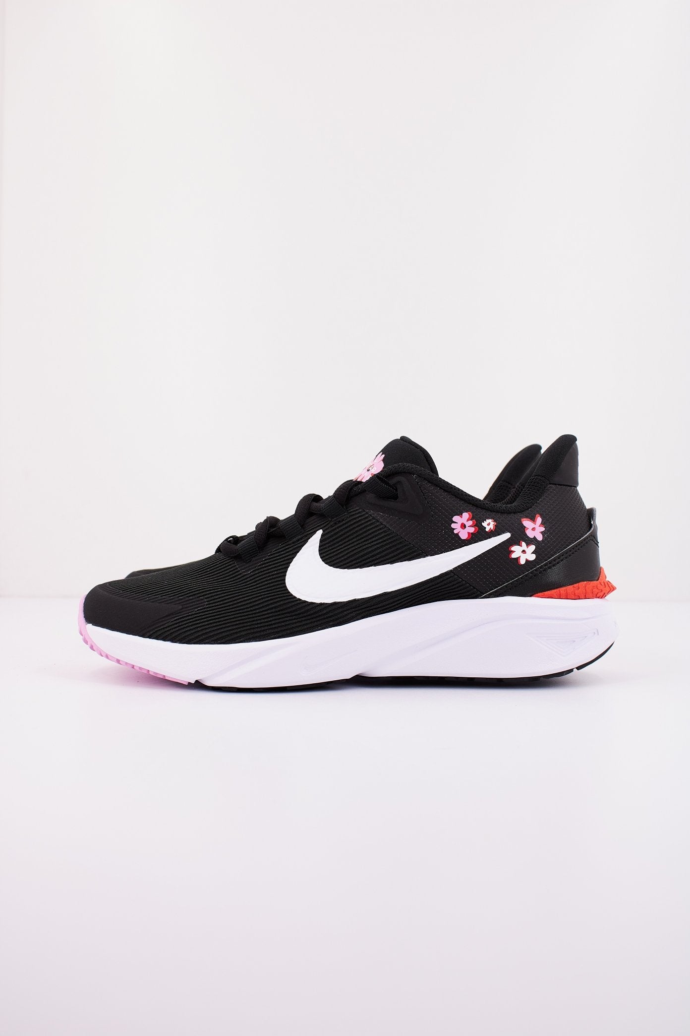 NIKE STAR RUNNER en color NEGRO (1)