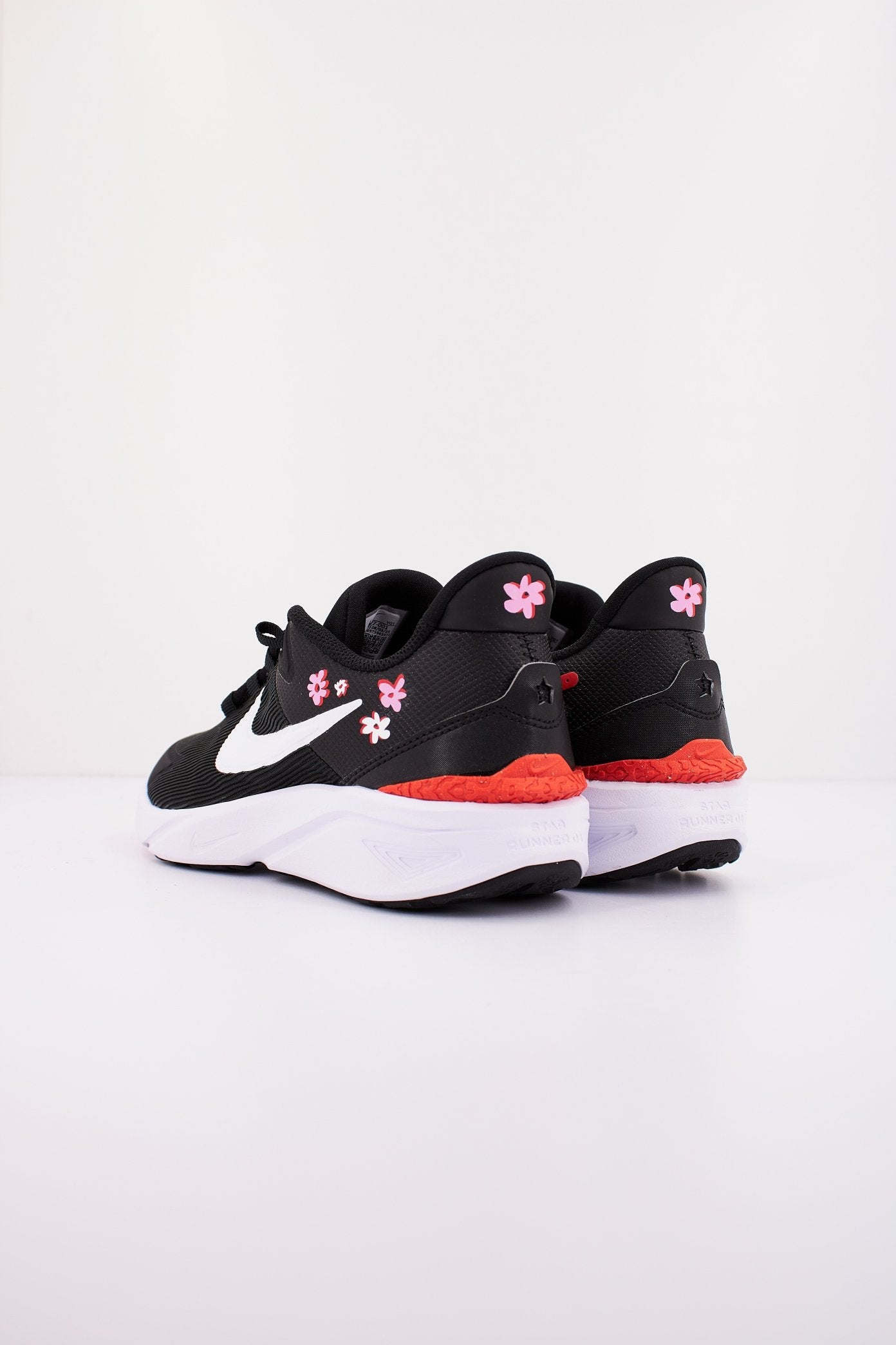 NIKE STAR RUNNER en color NEGRO (3)