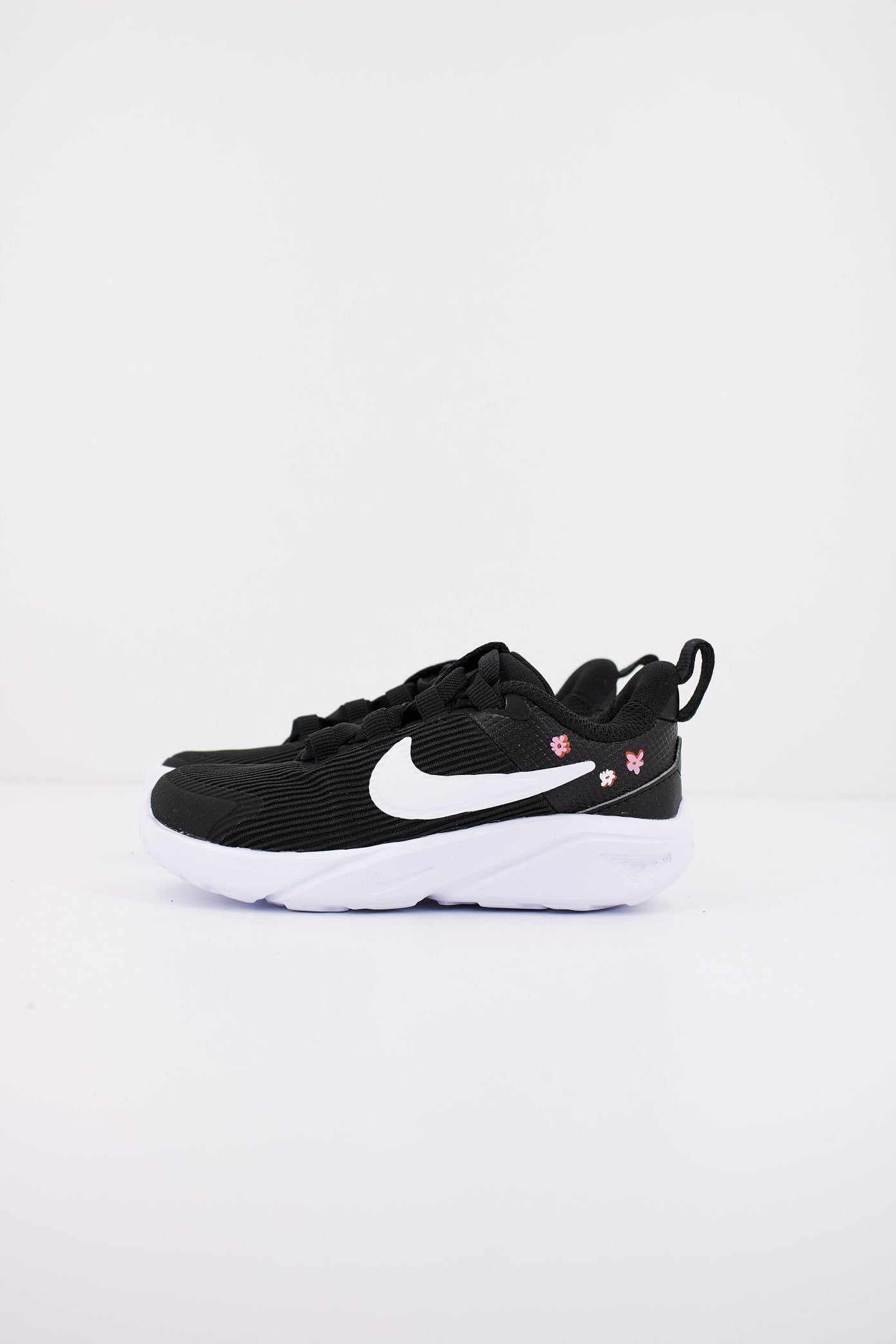 NIKE STAR RUNNER en color NEGRO (1)