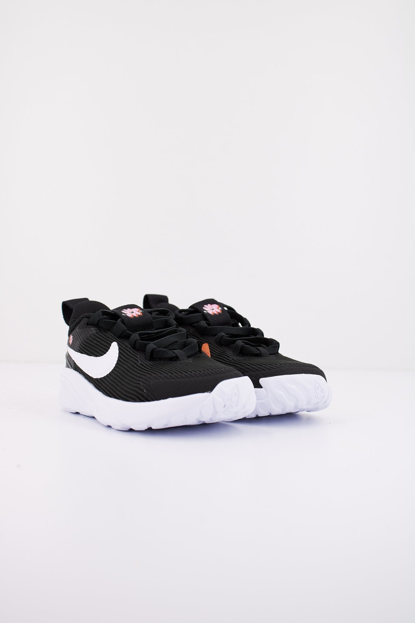 NIKE STAR RUNNER en color NEGRO (2)