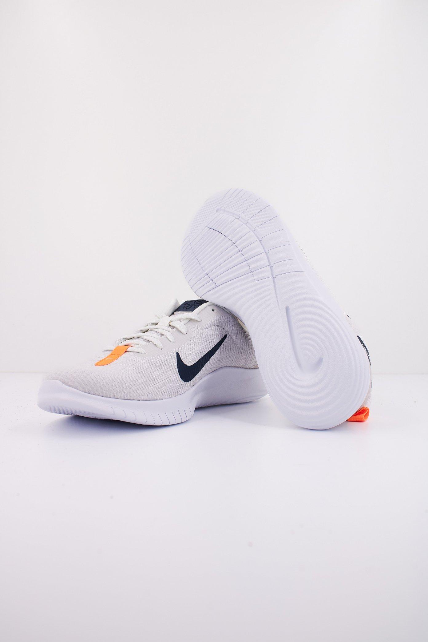 NIKE FLEX EXPERIENCE RUN en color GRIS (4)