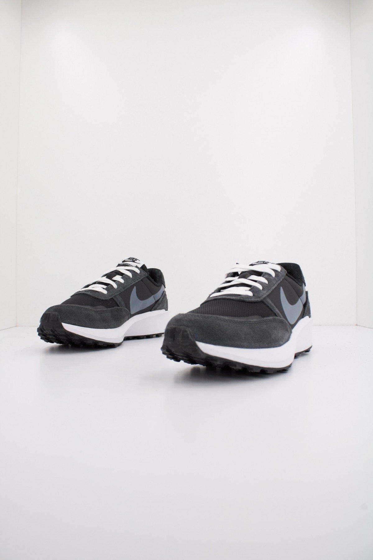 NIKE WAFFLE DEBUT en color GRIS (2)