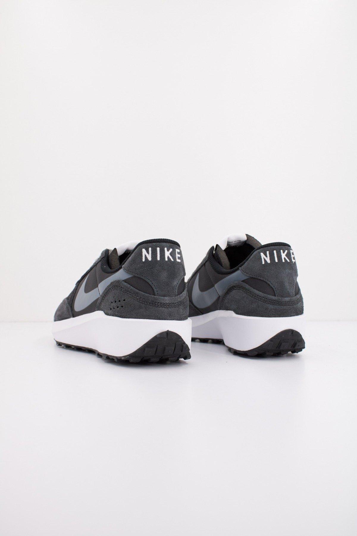 NIKE WAFFLE DEBUT en color GRIS (3)