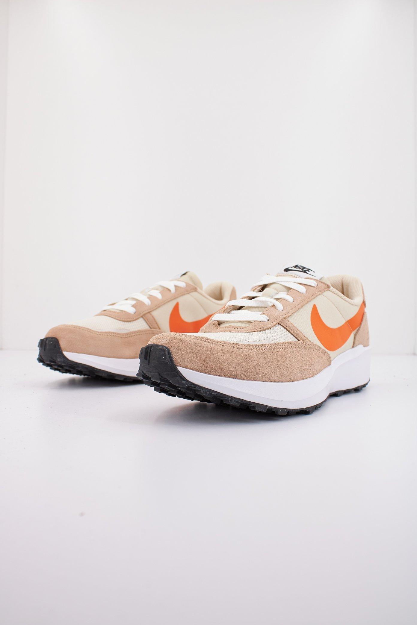 NIKE WAFFLE DEBUT en color MARRON (2)