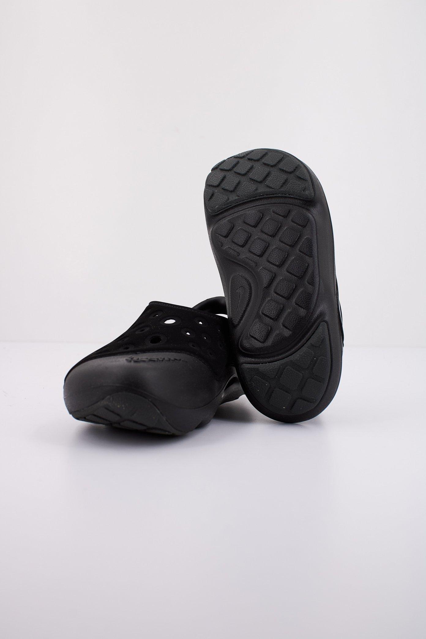 NIKE en color NEGRO (5)