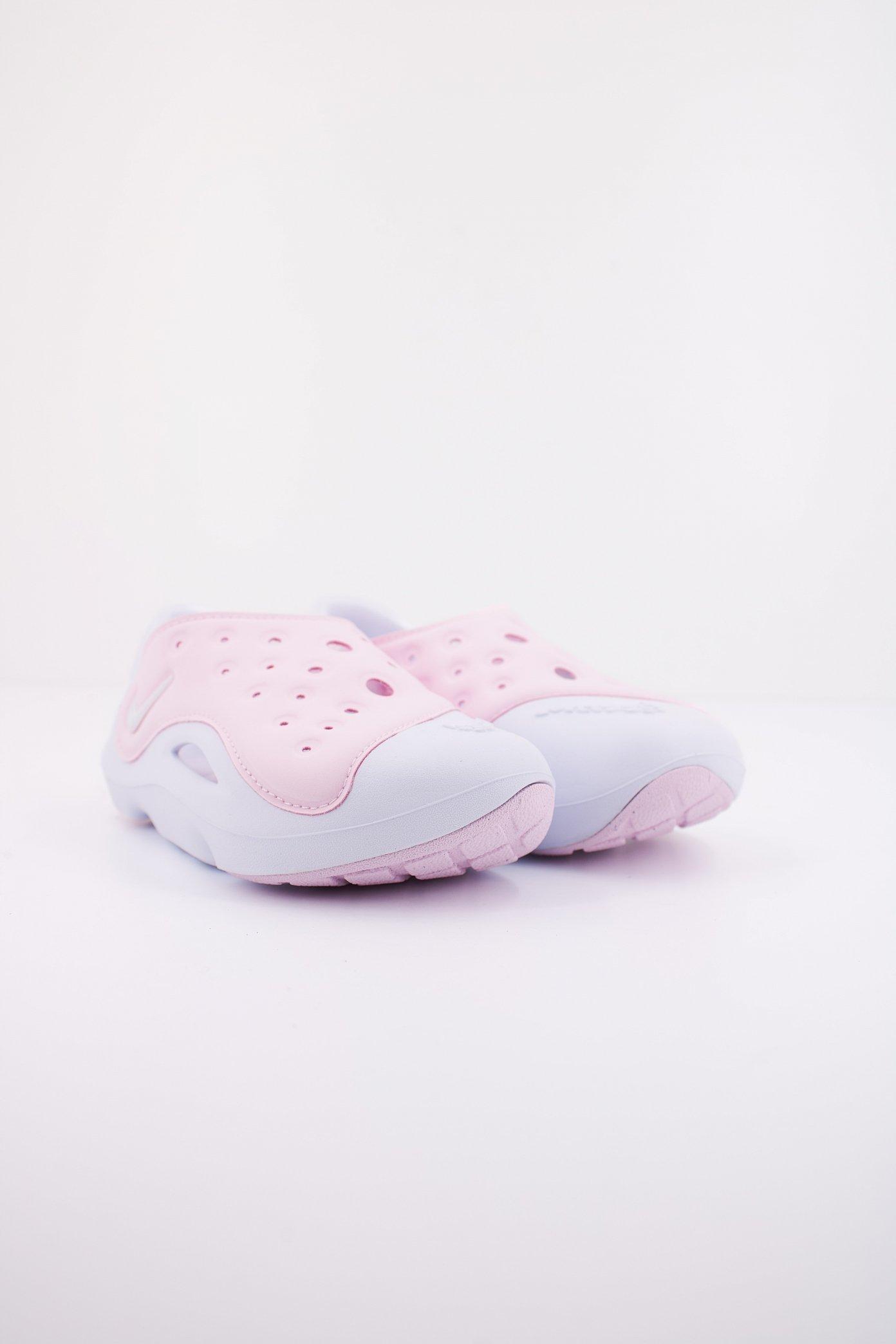 NIKE en color ROSA (2)