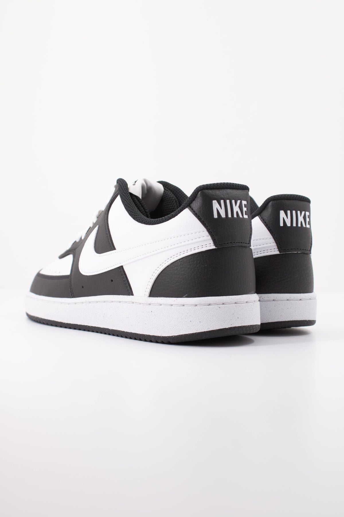 NIKE NIKE COURT VISION LO en color NEGRO (4)