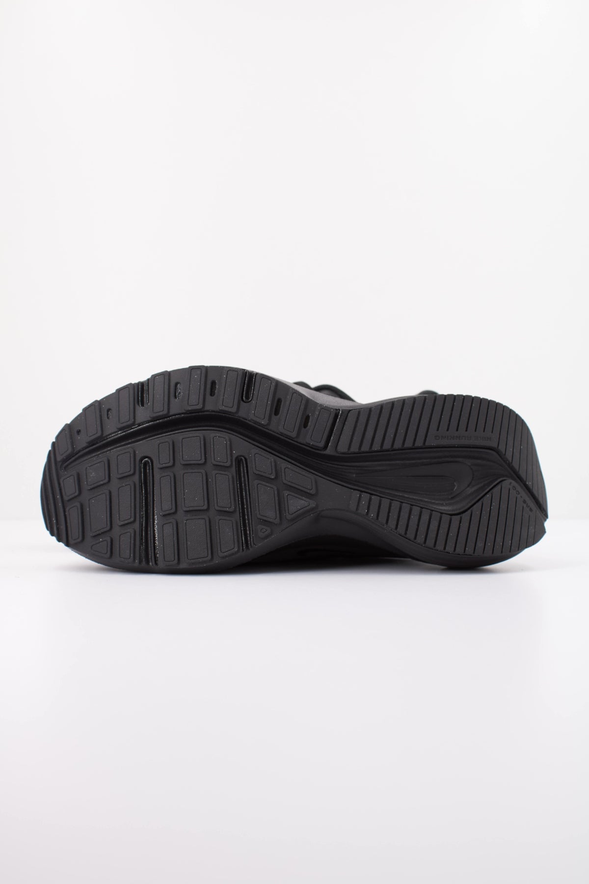 NIKE NIKE DOWNSHIFTER en color NEGRO (5)