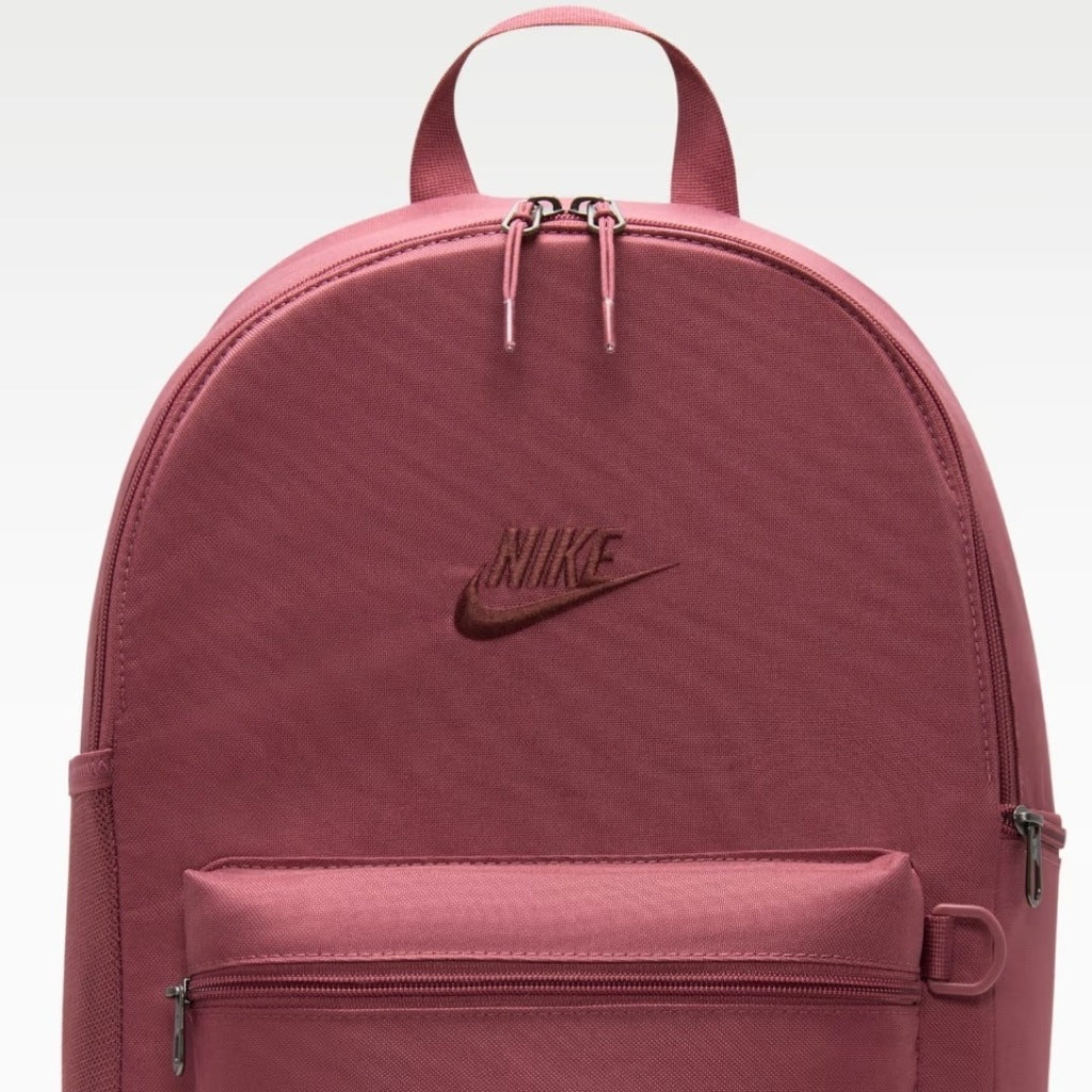 NIKE NK HERITAGE BACKPACK . en color ROSA (6)