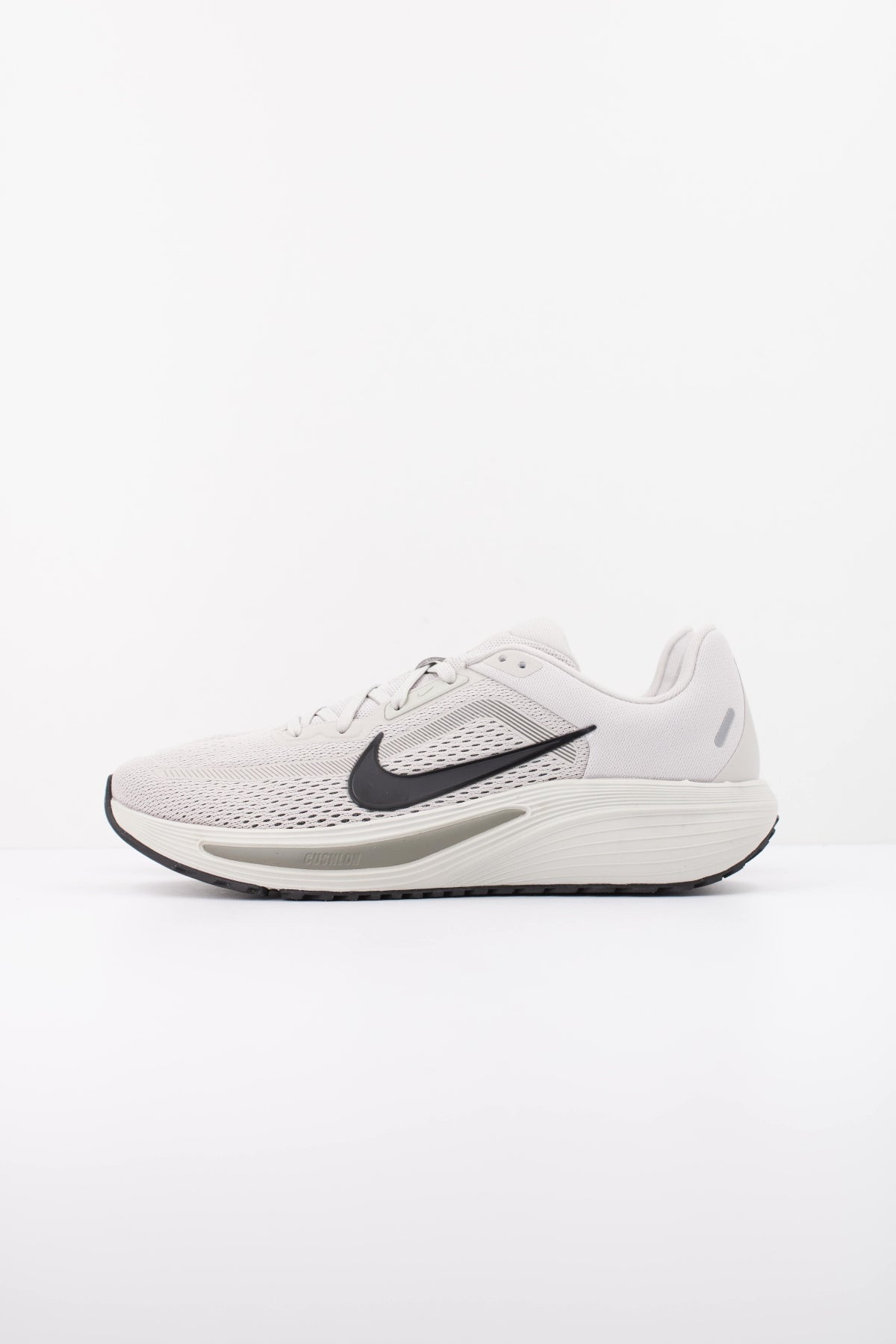 NIKE NIKE QUEST en color GRIS (1)